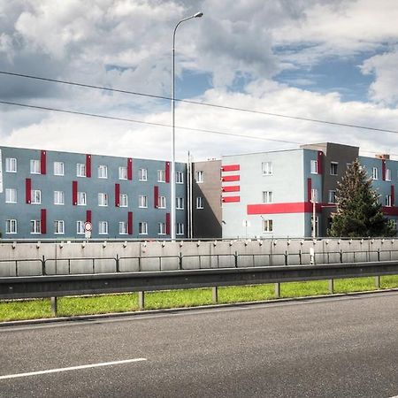 City Hostel Brno Modřice Eksteriør billede