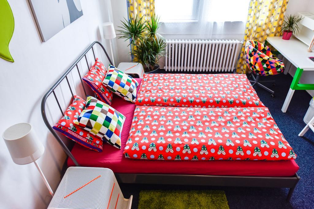 City Hostel Brno Modřice Eksteriør billede